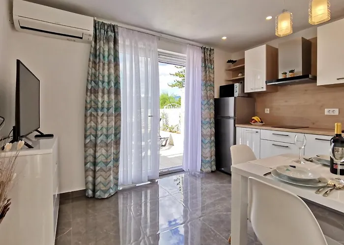 By The Sea Silo, Krk - 18721 Apartament *