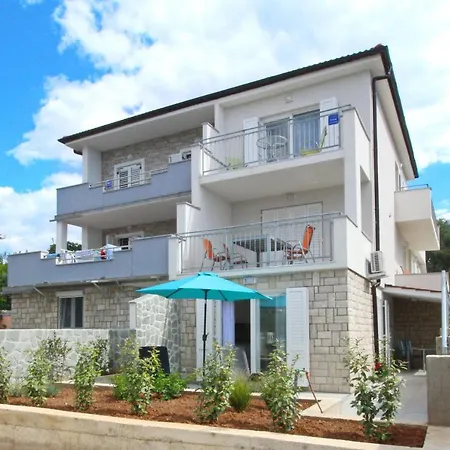 By The Sea Silo, Krk - 18721 Apartman Šilo